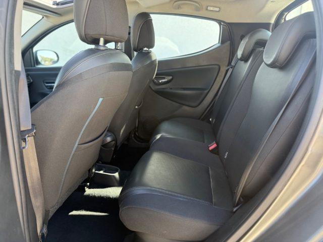 LANCIA Ypsilon Benzina LEGGERE ATTENTAMENTE