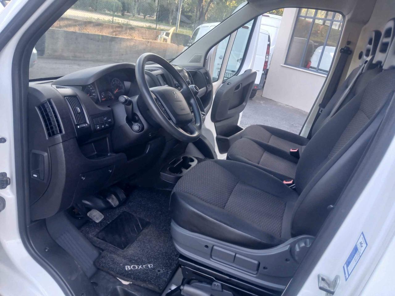 Peugeot Boxer 330 2.2 BlueHDi 140 S&S PC-TN Furgone