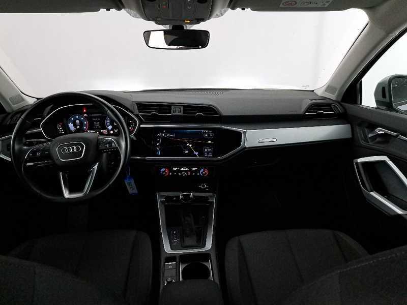 AUDI Q3 35 TDI S tronic Business