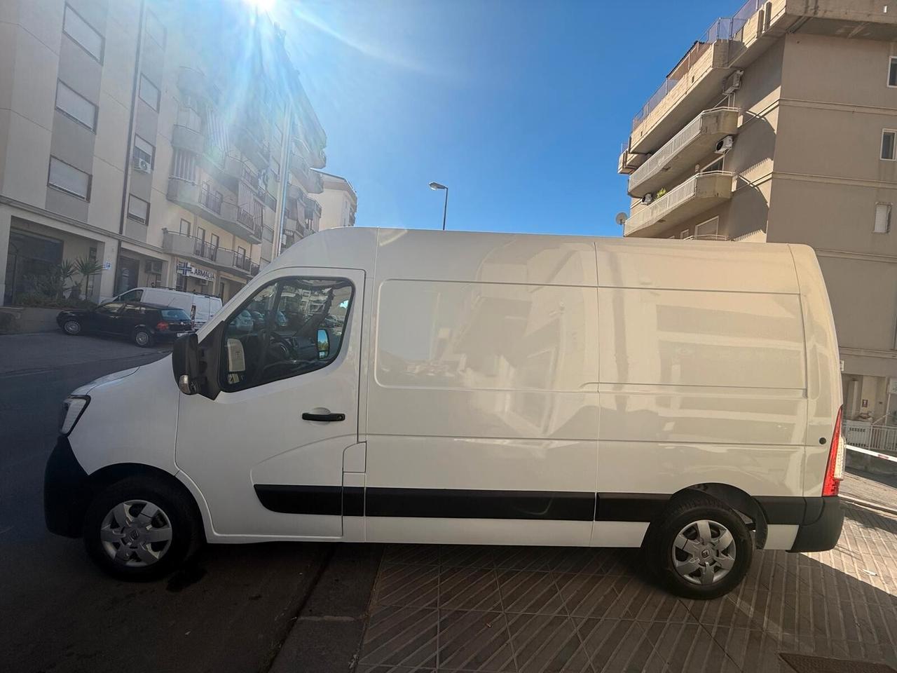 Renault Master T35 2.3 dCi 150 PM Cabinato Energy Ice