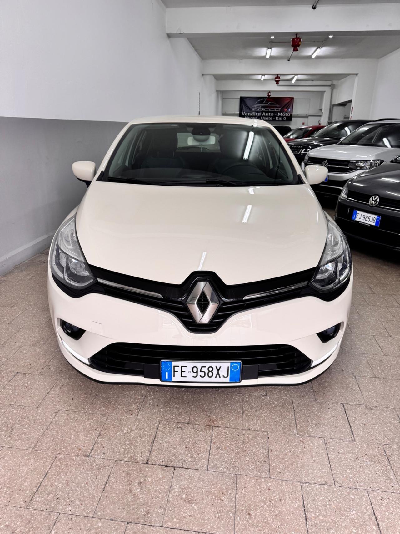 Renault Clio 1.5 DCi 75 Cv 5P. 90.000 Km - 11/2016