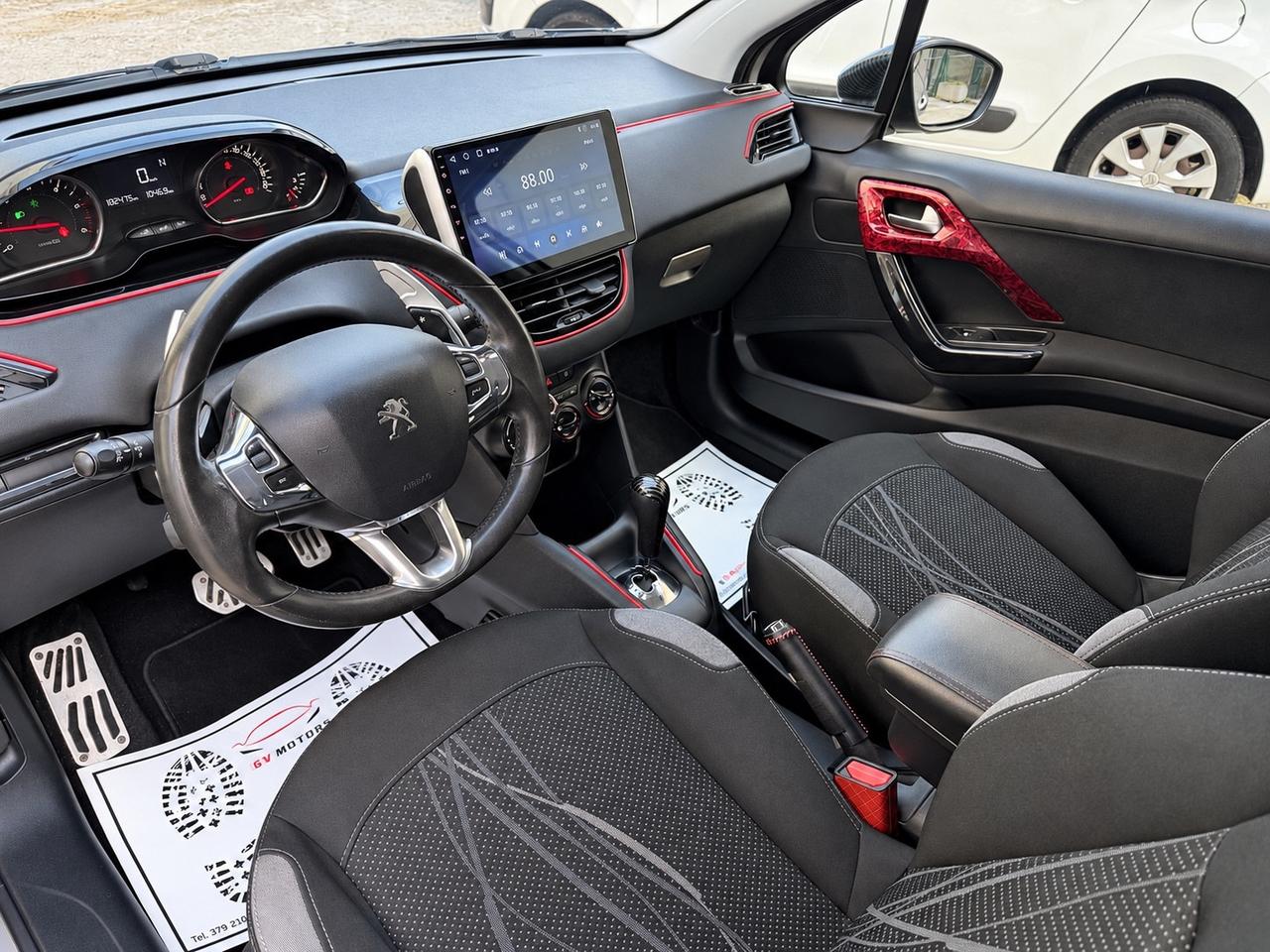 Peugeot 208 1.4 e-HDi 68 CV - CAMBIO AUTOMATICO