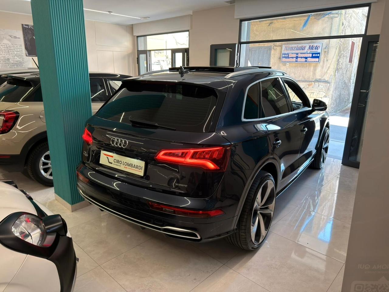 Audi Q5 40 TDI quattro S tronic line plus/TETTO