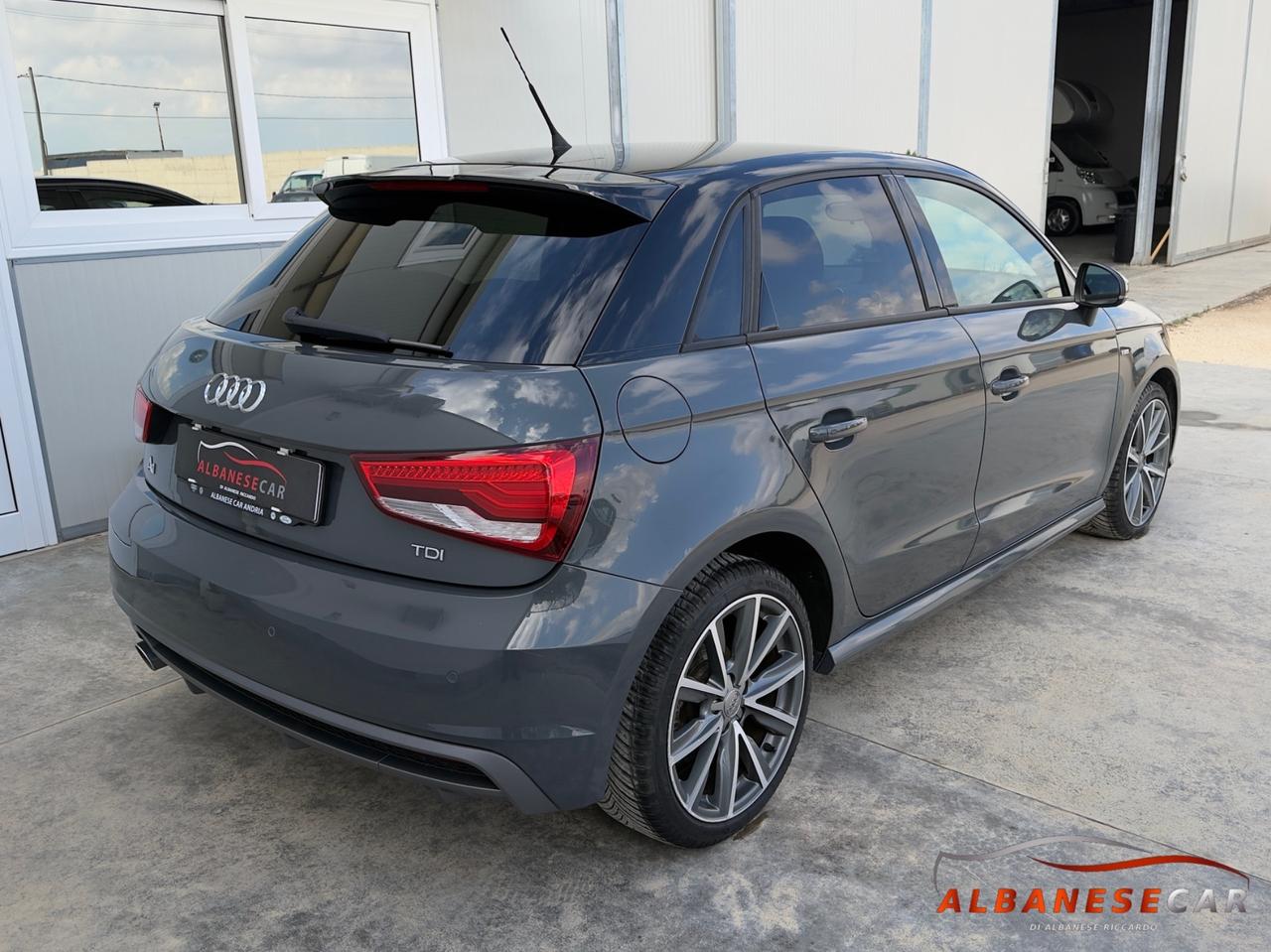 Audi A1 BPB 1.4 TDI S line (90 cv)