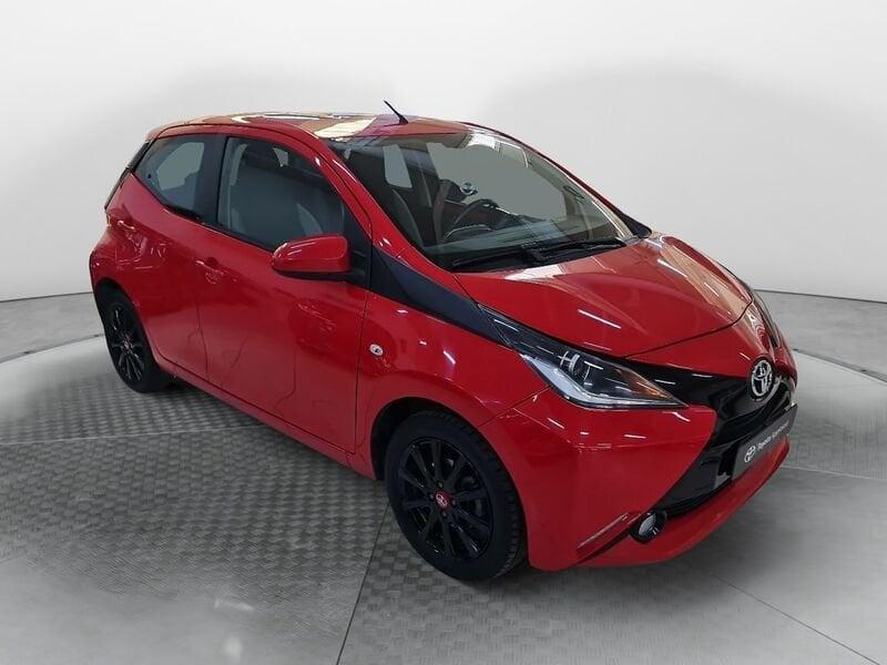 Toyota Aygo Aygo 1.0 VVT-i 69 CV 5 porte x-cool MMT