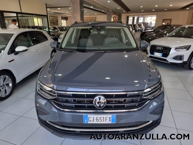 VOLKSWAGEN Tiguan NEW 2.0 TDI 150CV SCR DSG Life - Fari a Led