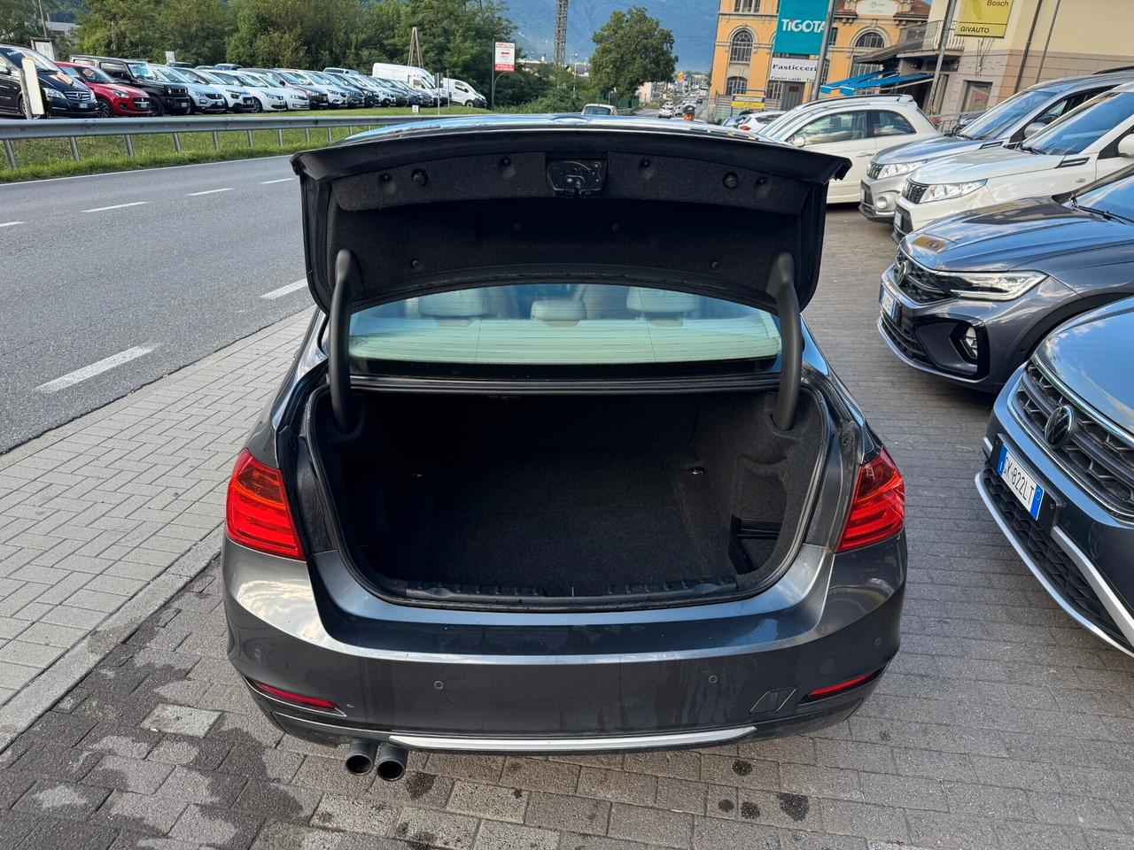 BMW 328i X DRIVE MSPORT X COMMERCIANTI