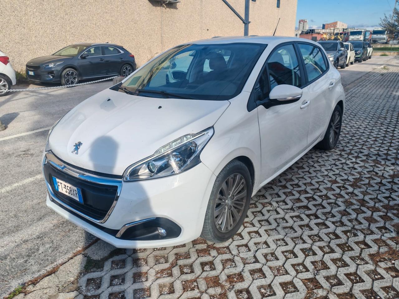 Peugeot 208 BlueHDi 100 S&S 5 porte Active