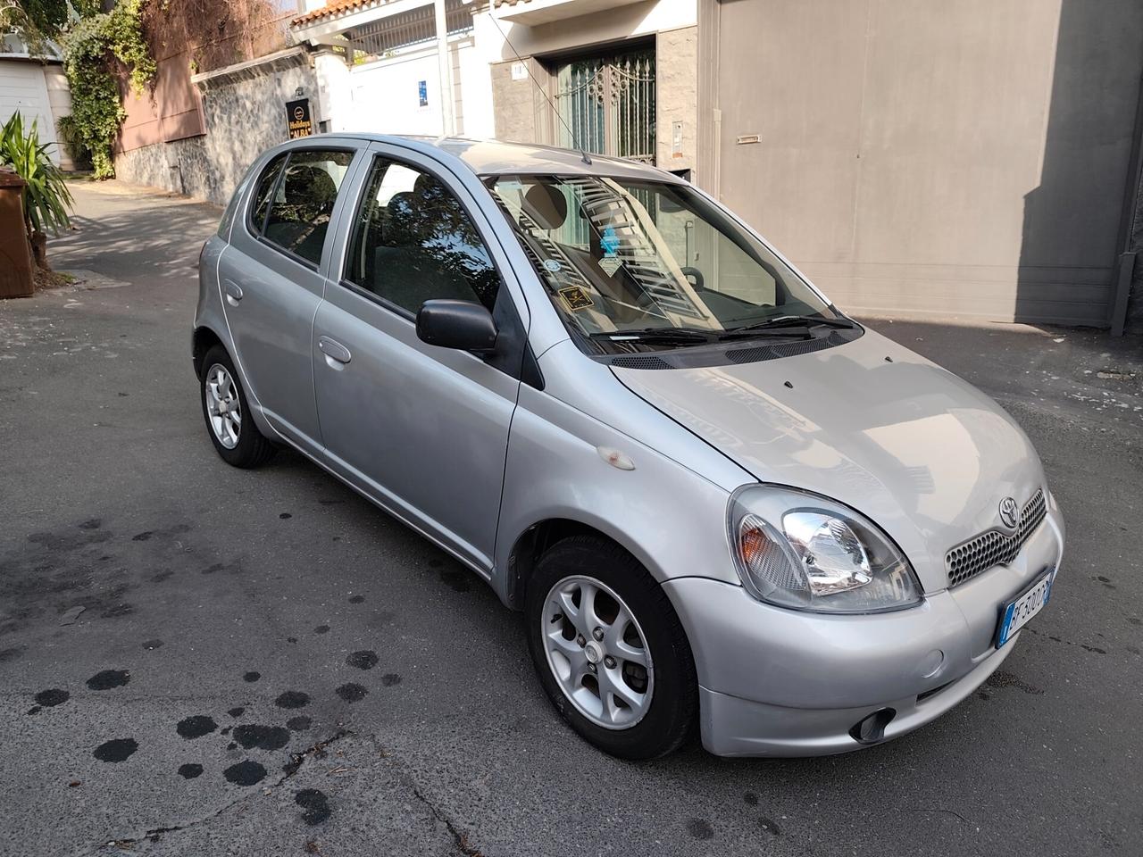 Toyota Yaris SOLO 73.000 km