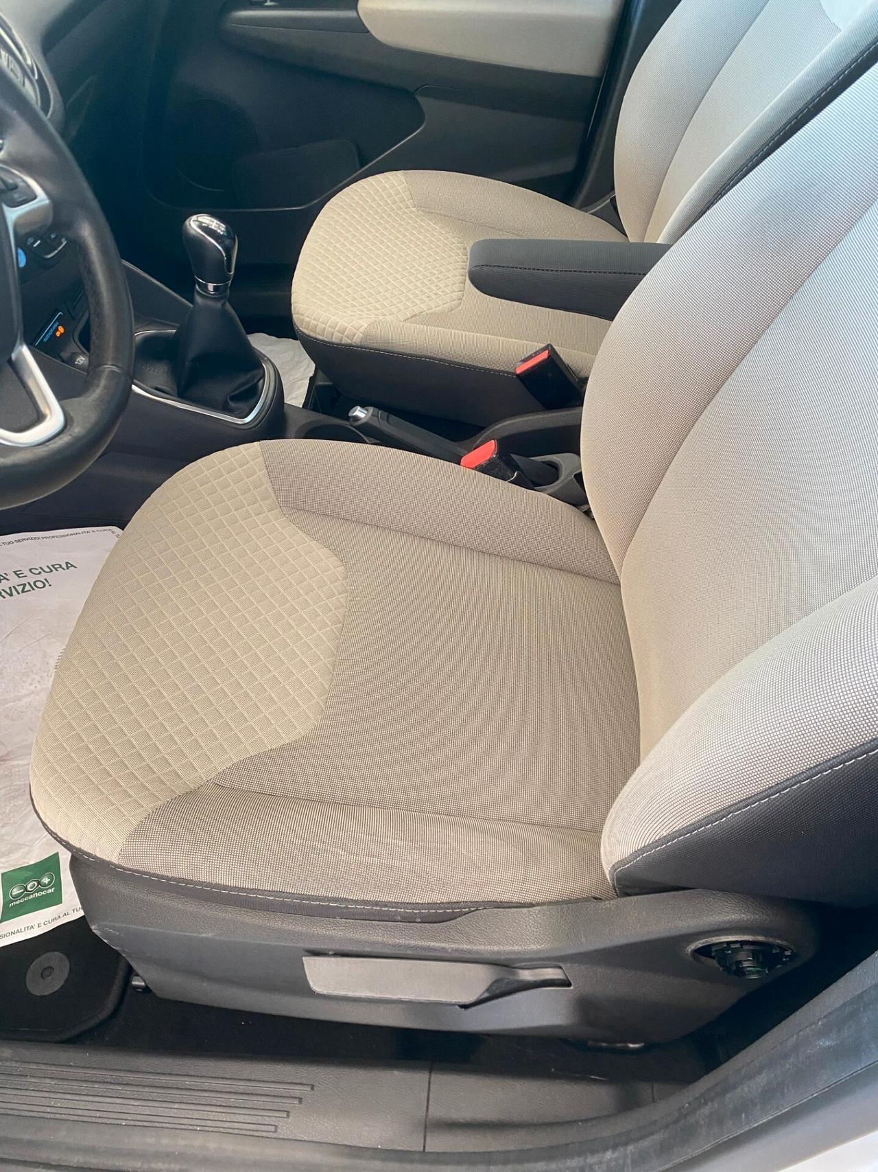 Ford Tourneo Courier 1.0 EcoBoost 100 CV Plus