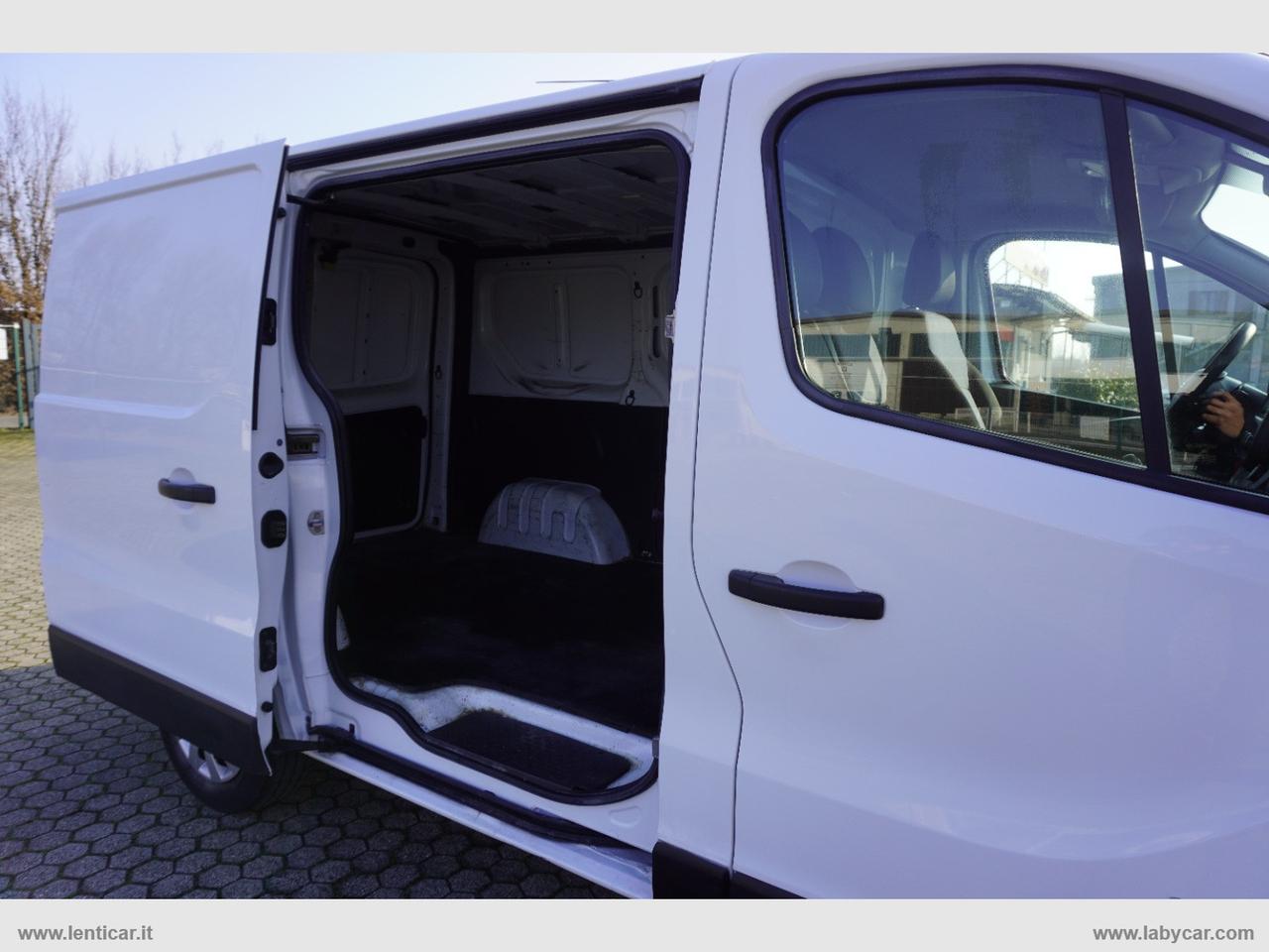 Vivaro 29 1.6 BiT. EcoF. PC-TN Furg.