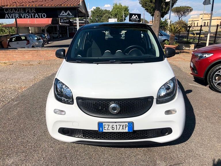 Smart ForFour 70 1.0 Youngster