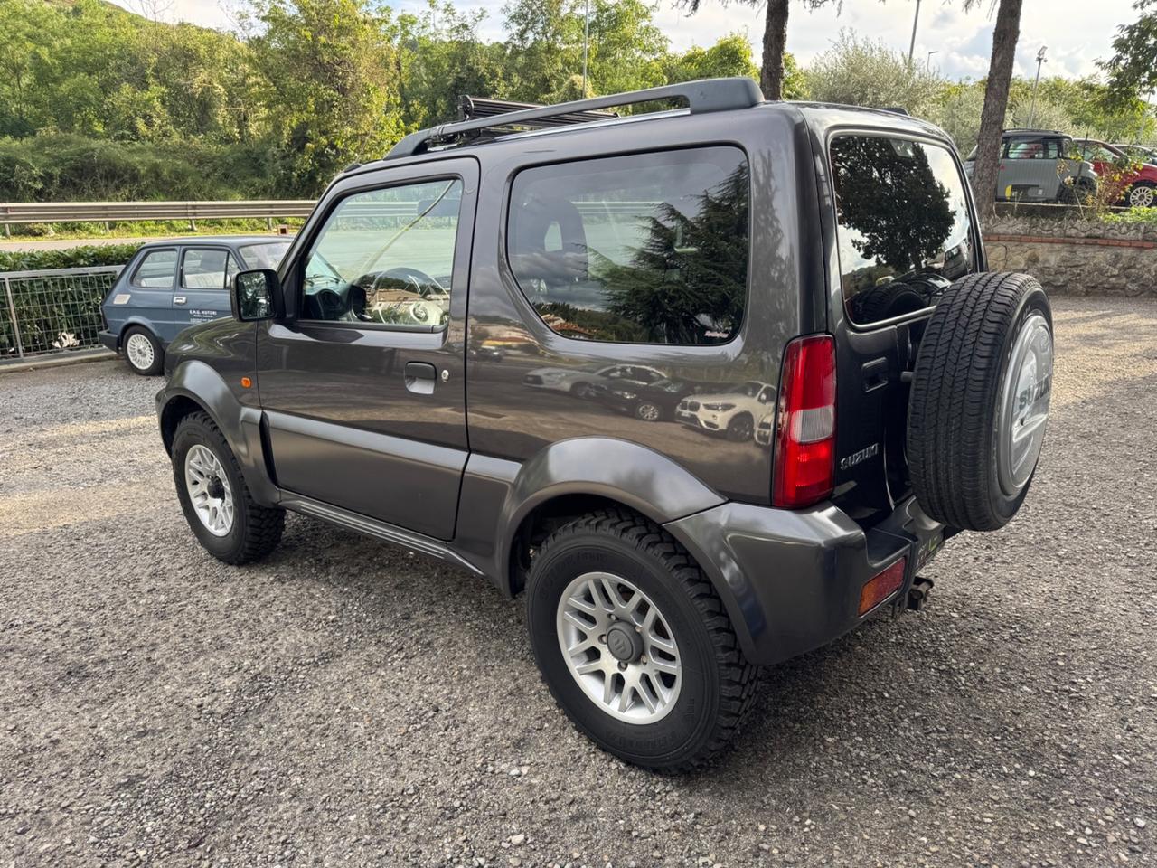 SUZUKI JIMNY 4WD