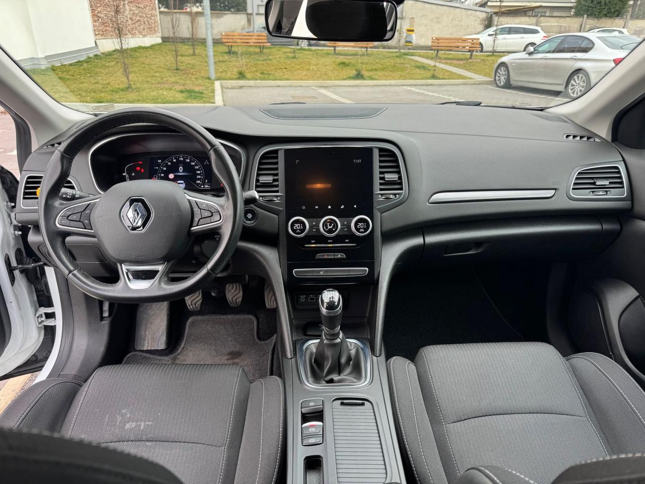 Renault Megane Business 1.3 Tce 140Cv #9072