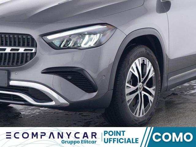 MERCEDES-BENZ GLA 180 Automatic Progressive Advanced