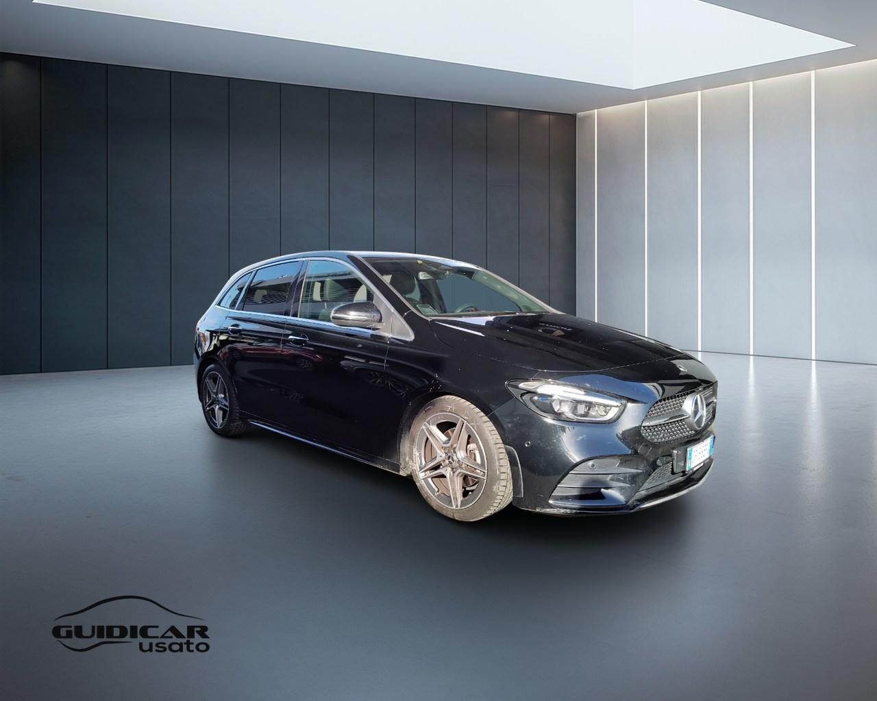 Mercedes-Benz Classe B - W247 2023 - B 180 AMG Line Advanced Plus auto