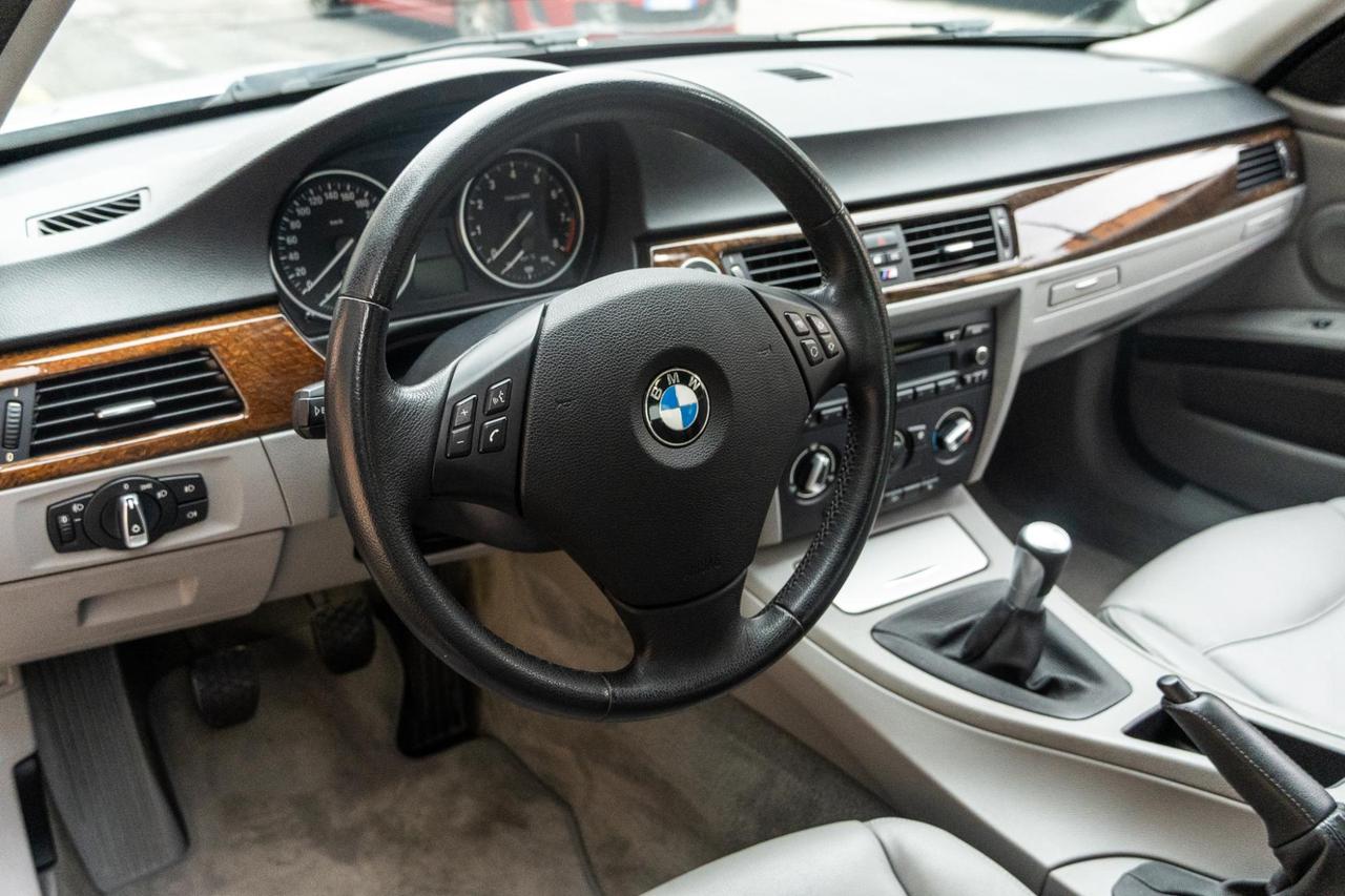 BMW 335 i xDrive 306CV KIT BMW PERFORMANCE CAMBIO MANUALE