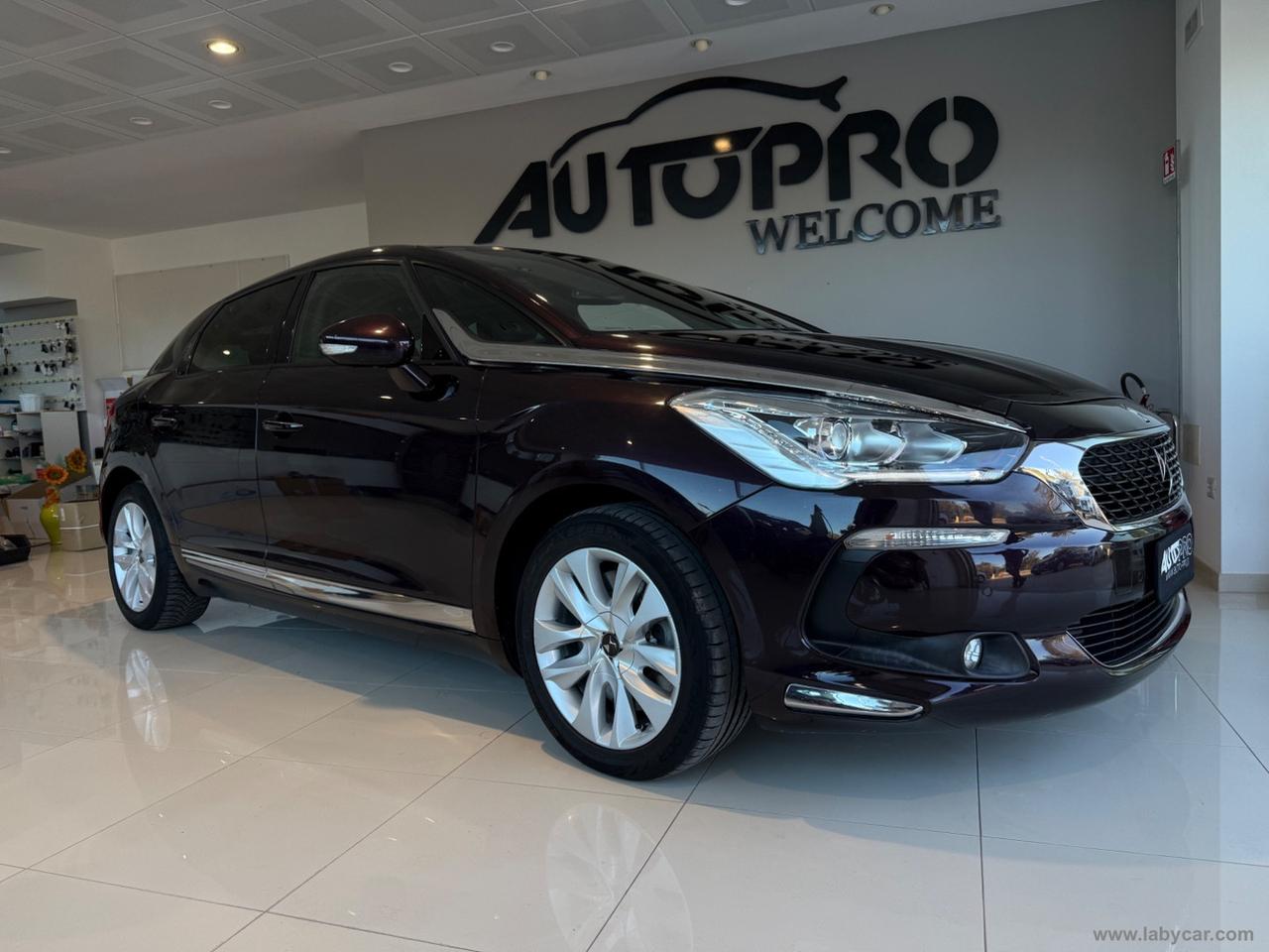DS AUTOMOBILES DS 5 Hybrid 4x4 So Chic