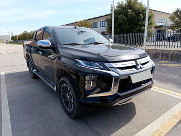 Mitsubishi L200 2.3 D Club Cab 4x4 Super Select Intense