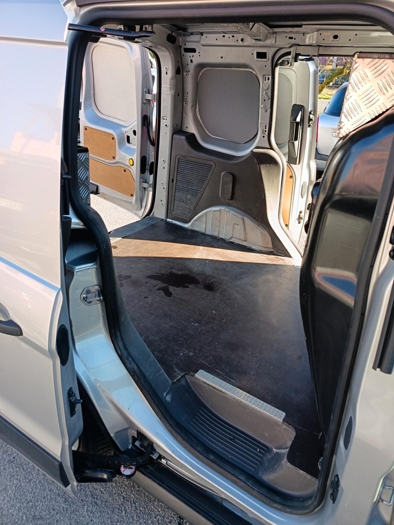 Ford Tourneo Connect 1.5 EcoBlue 100 CV Titanium