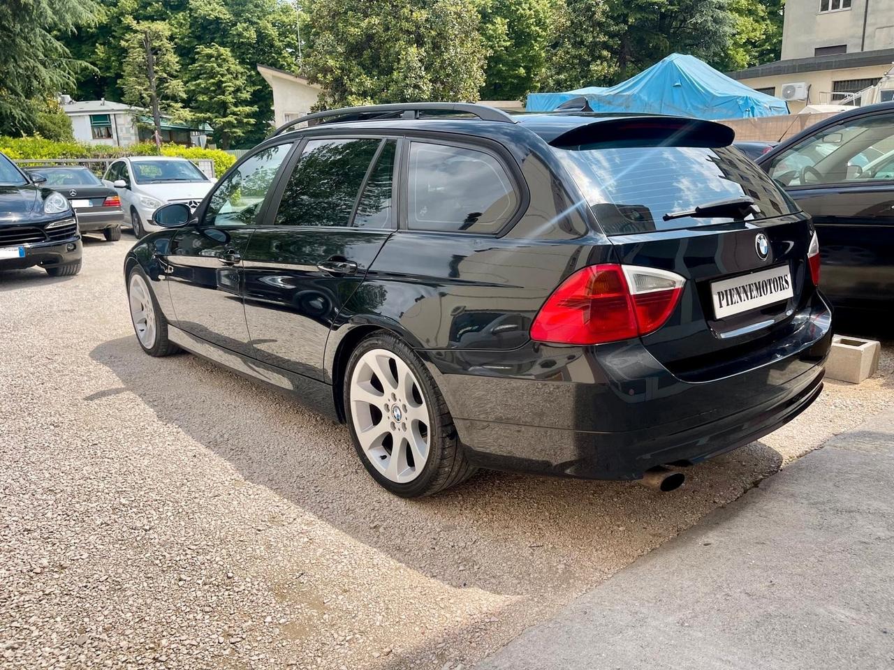 Bmw 320d AUTOMATICA NAVI TETTUCCIO