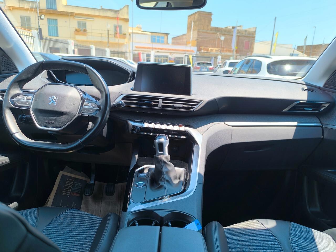 Peugeot 3008 BlueHDi 130 S&S Allure 2020