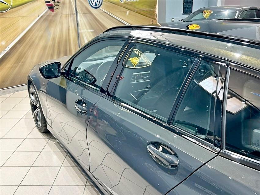 Bmw 320 320d xDrive Touring Msport