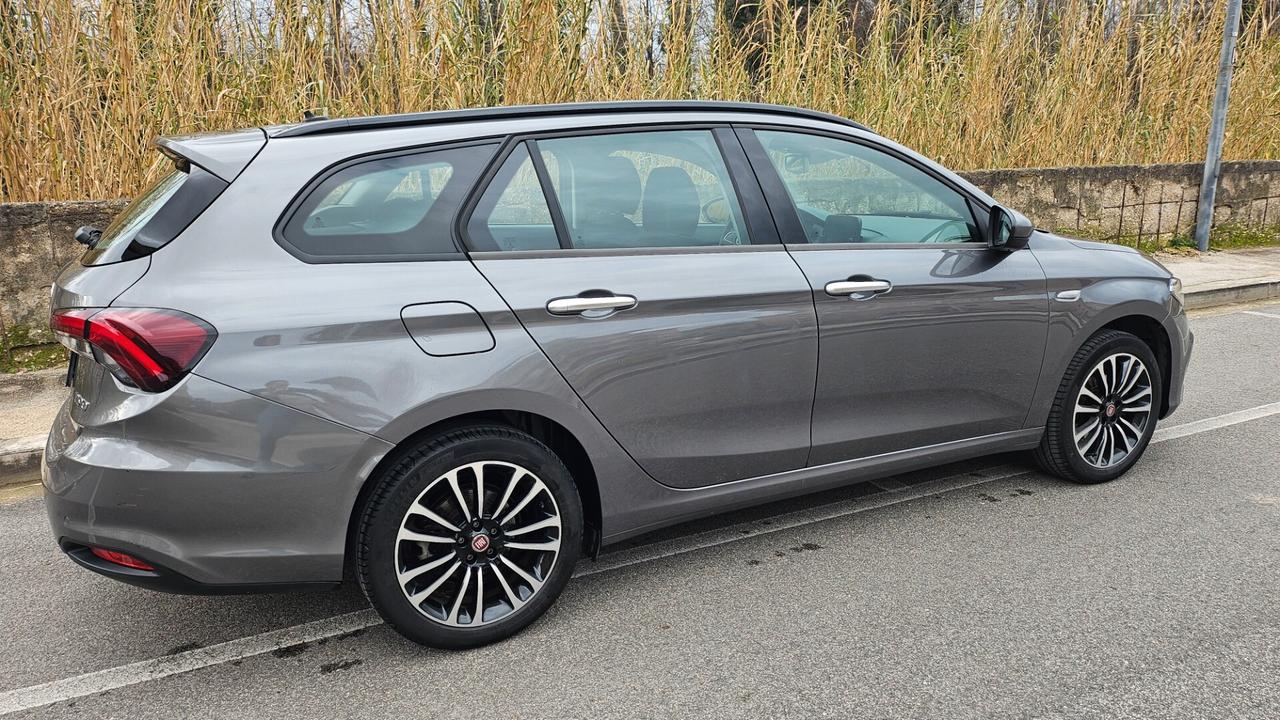 Fiat Tipo station 1.3 Mjt accessoriatissima