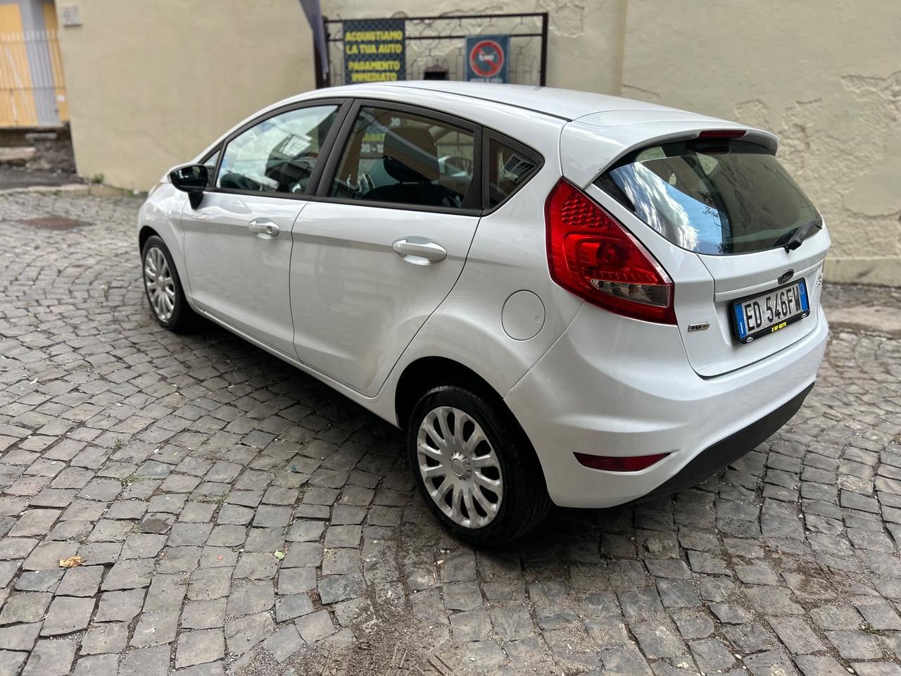 Ford Fiesta 1.6 TDCi 95 CV 5p. Titanium