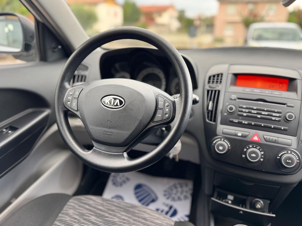 Kia Ceed cee'd Sp. Wag. 1.6 CRDi VGT 90CV LX
