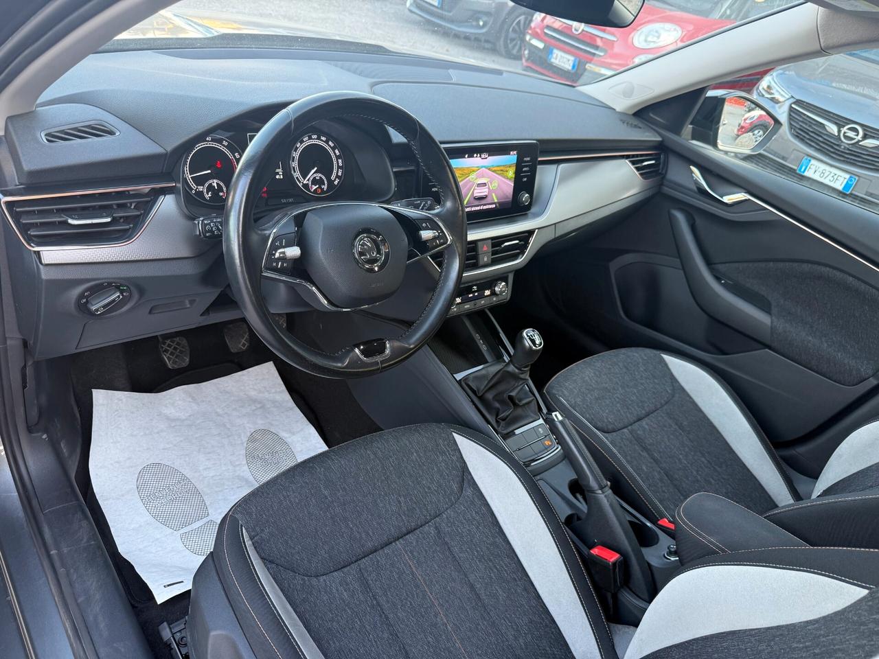 " DA VETRINA " Skoda Kamiq 1.5 TSI ACT Black Dots