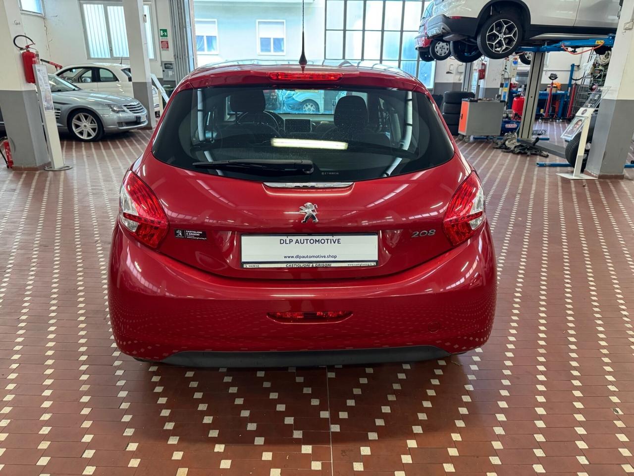 Peugeot 208 PureTech 82 5 porte Allure - IDEALE PER NEOPATENTATI