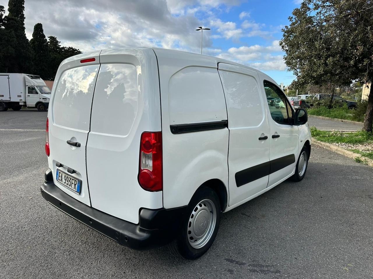 PEUGEOT PARTNER 1.6 Diesel-3 Posti-IVA Esposta compresa