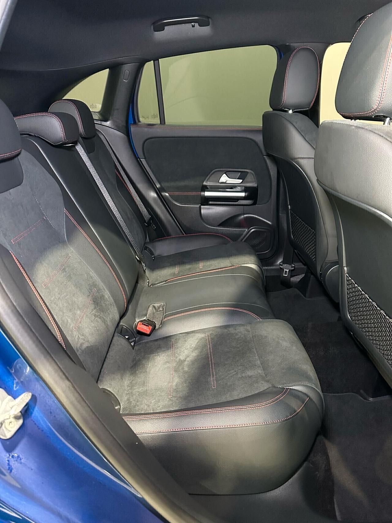 Mercedes-benz GLA 200 4Matic AMG Line Premium Plus NEW MODEL 2024/25