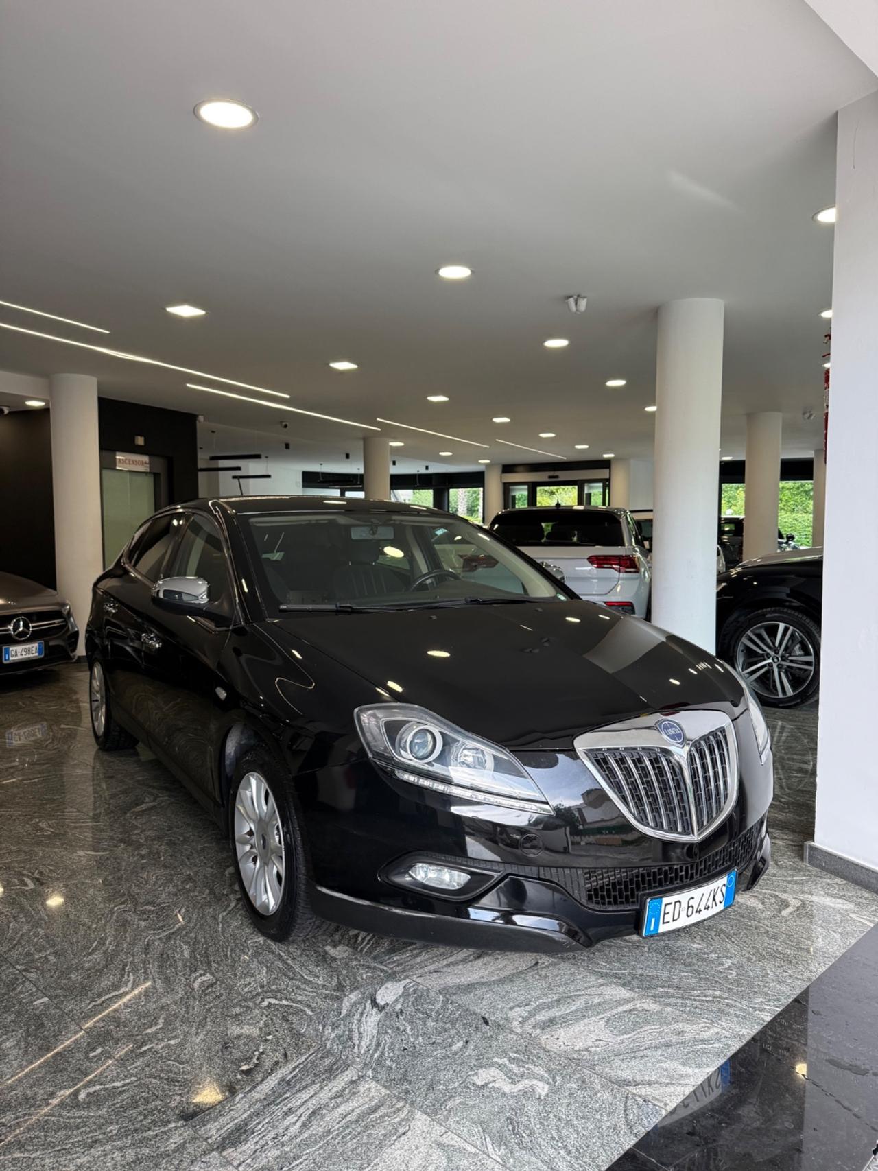 Lancia Delta 1.6 MJT DPF Oro