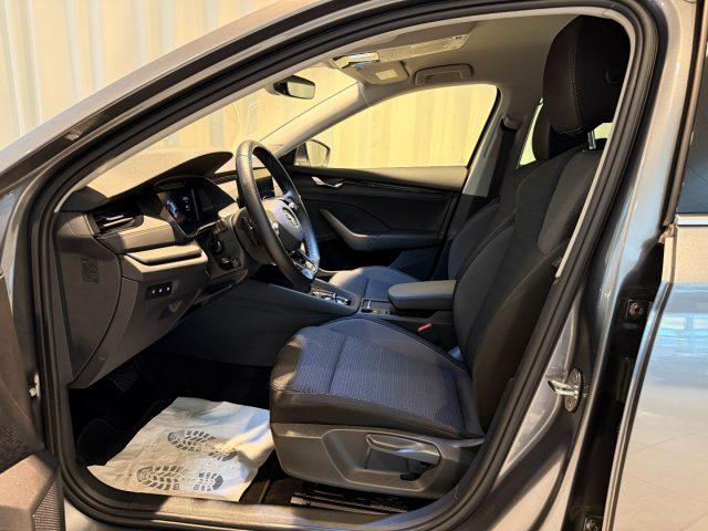 SKODA Octavia 2.0 TDI DSG Executive LED Camera Navi