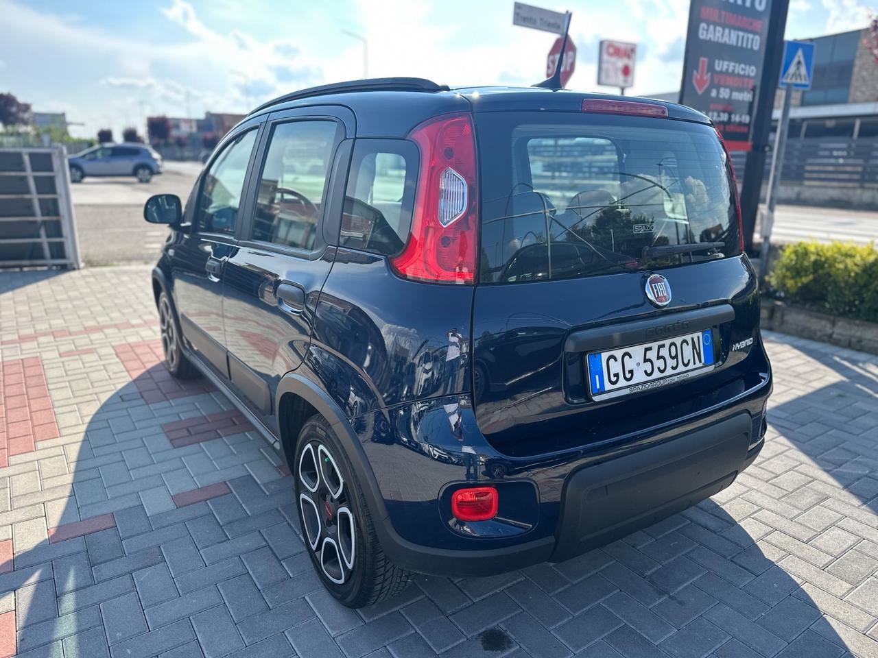 Fiat Panda 1.0 FireFly S&S Hybrid Sport