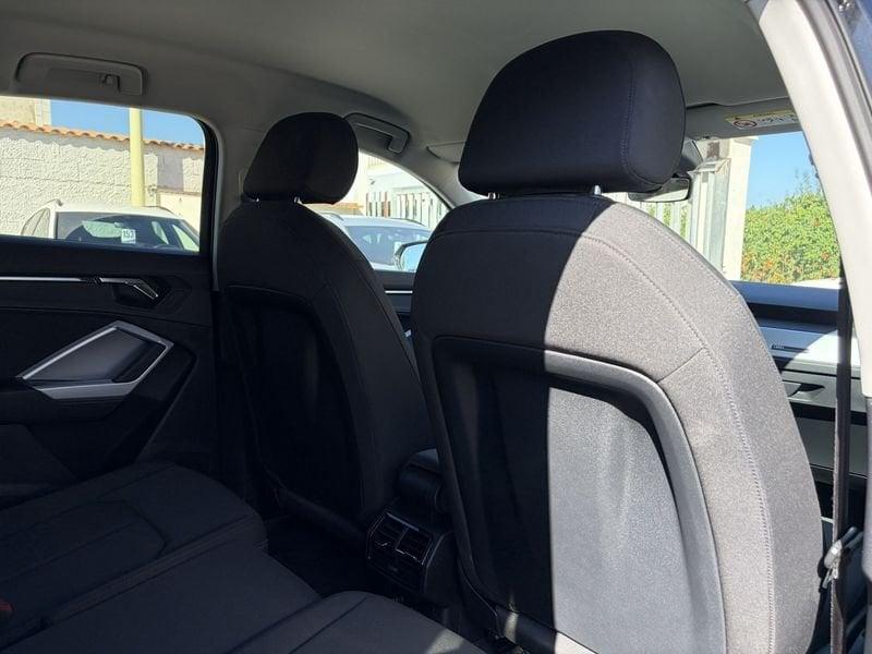 Audi Q3 SPB Business 2.0 TDI 150CV S-Tronic 35