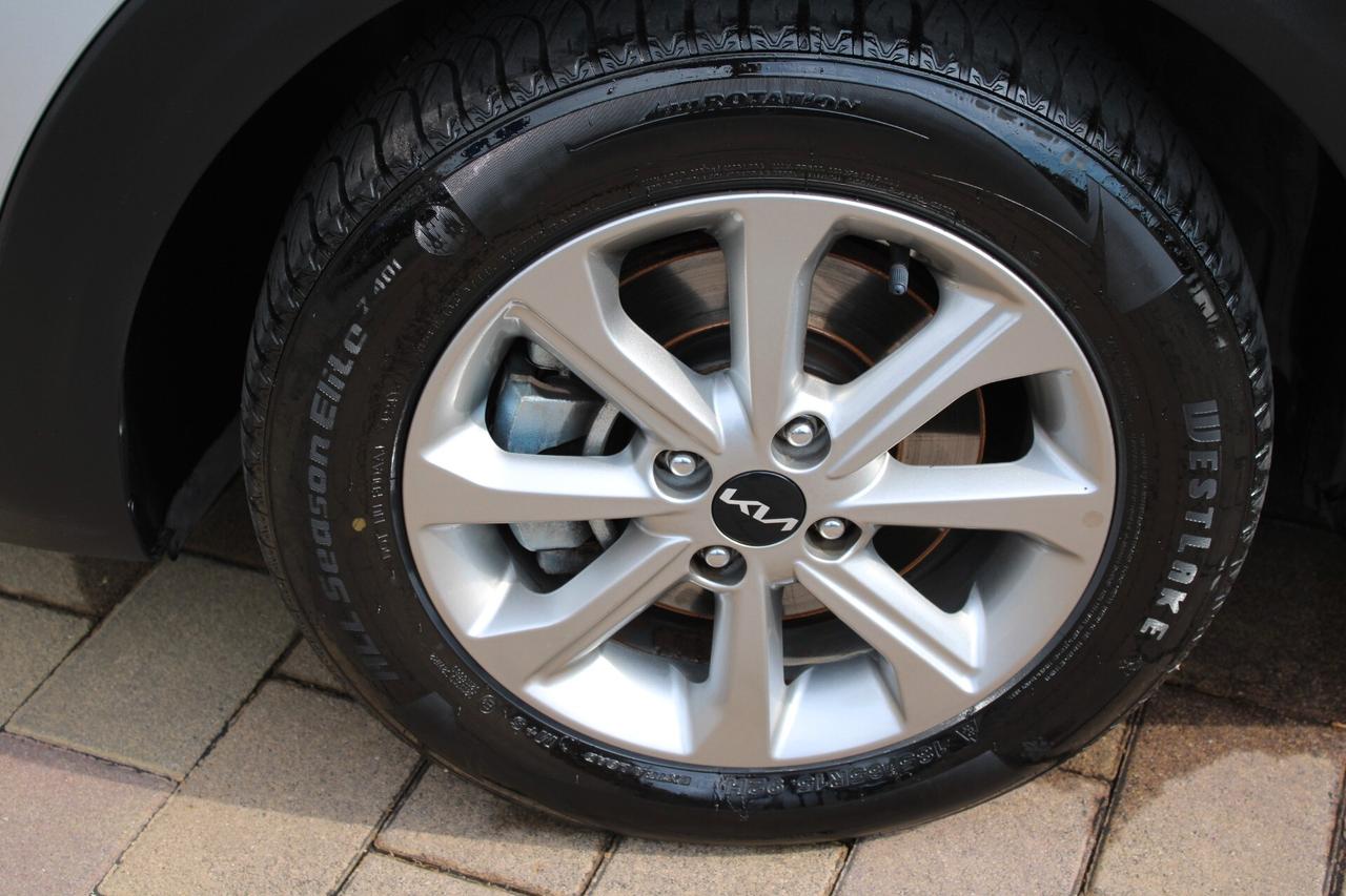 Kia Stonic 1.0 T-GDi 100 CV MHEV MT Urban Special Edition