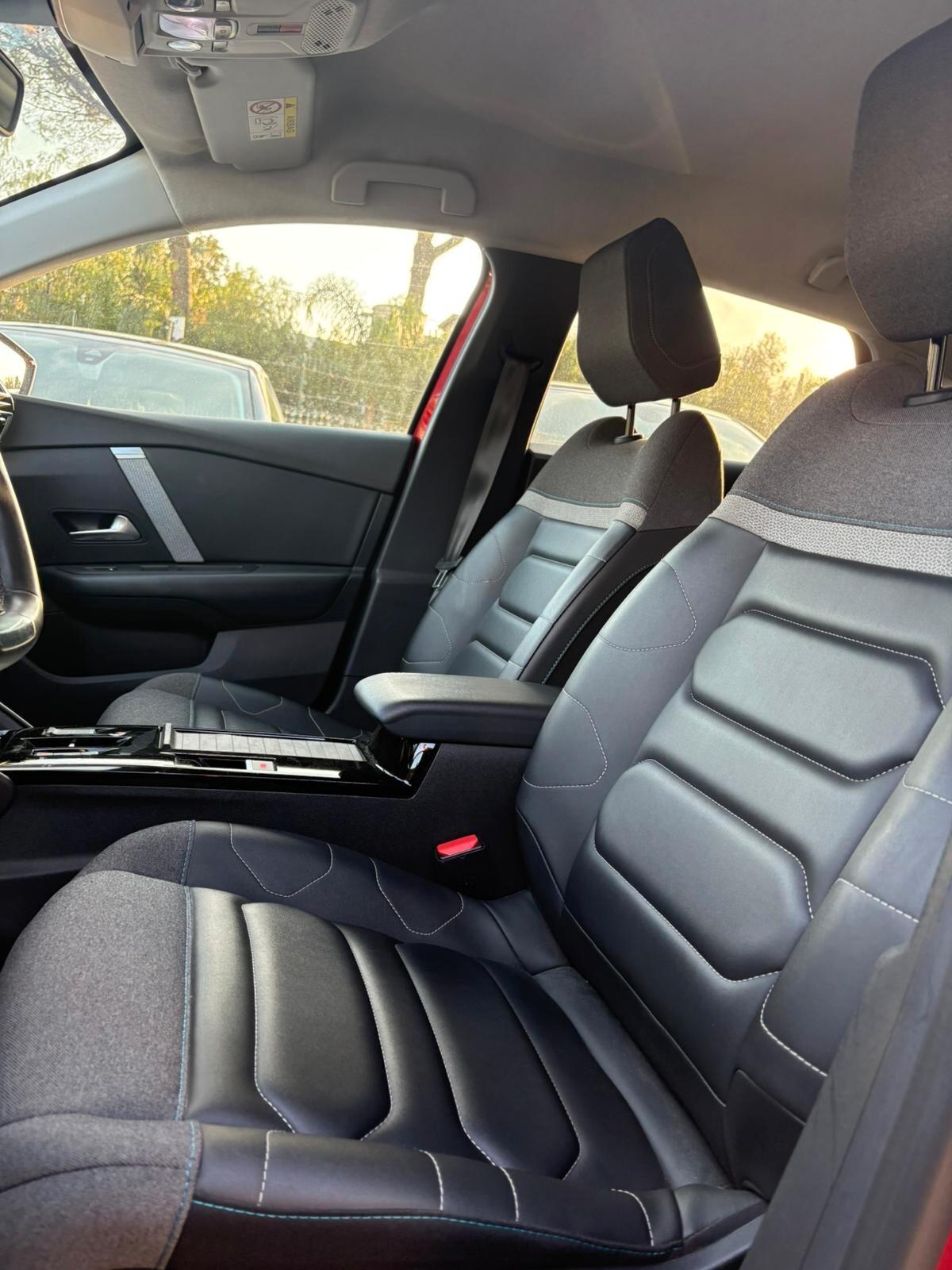 Citroen C4 BlueHDi 130 S&S EAT8 Shine