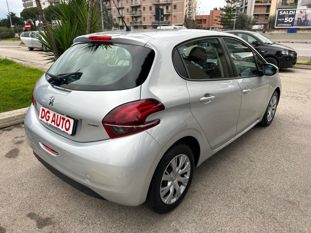 Peugeot 208 BlueHDi 1.6 diesel 75 cv S&amp;S 2016