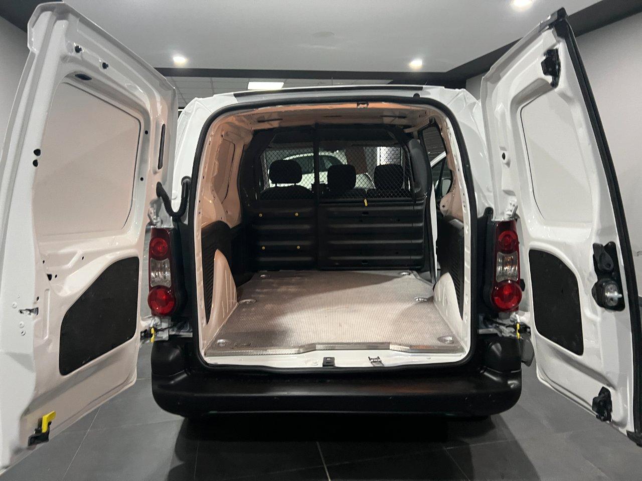 Renault Kangoo PEUGEOT PARTNER bluehdi 100 L 1 EURO 6 3 POSTI