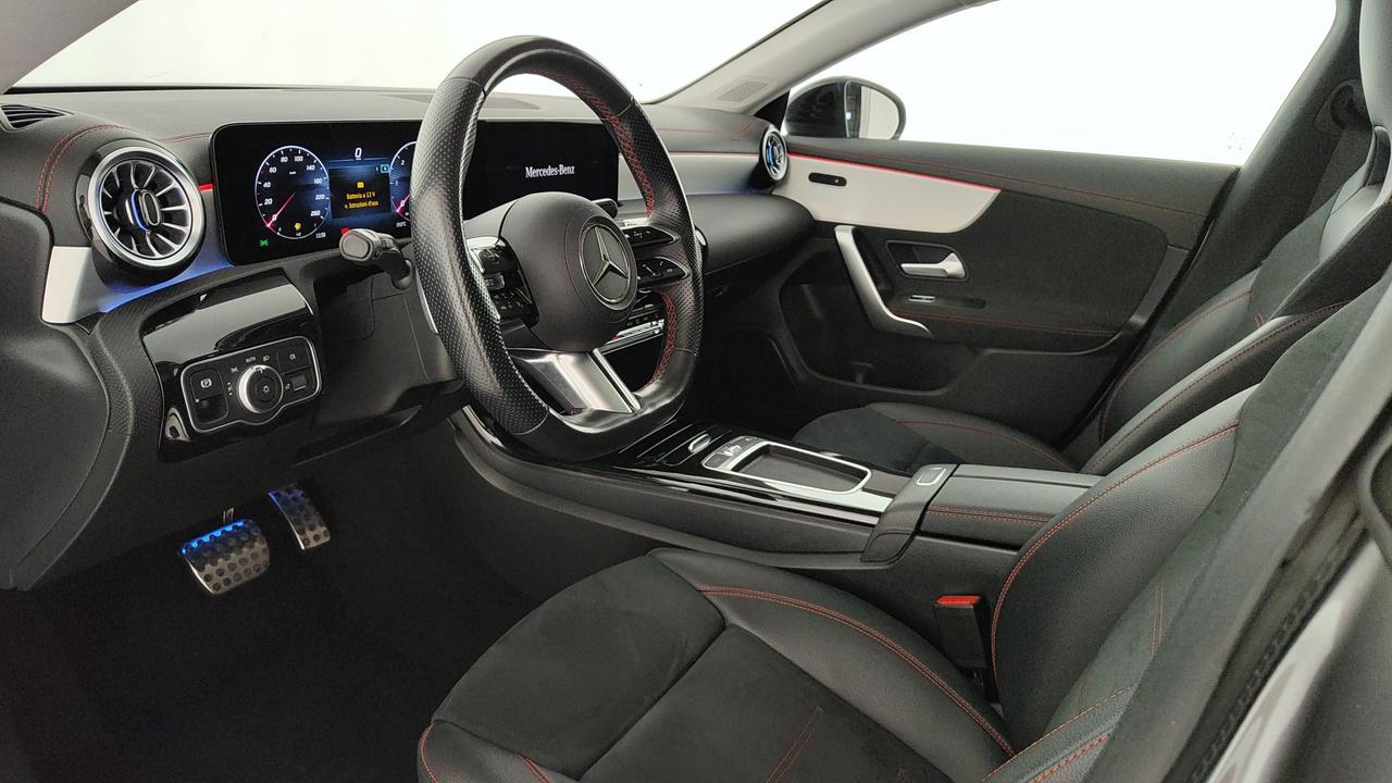Mercedes-Benz CLA Sh.Brake - X118 2023 - CLA Shooting Brake 200 d AMG Line Premium Plus auto