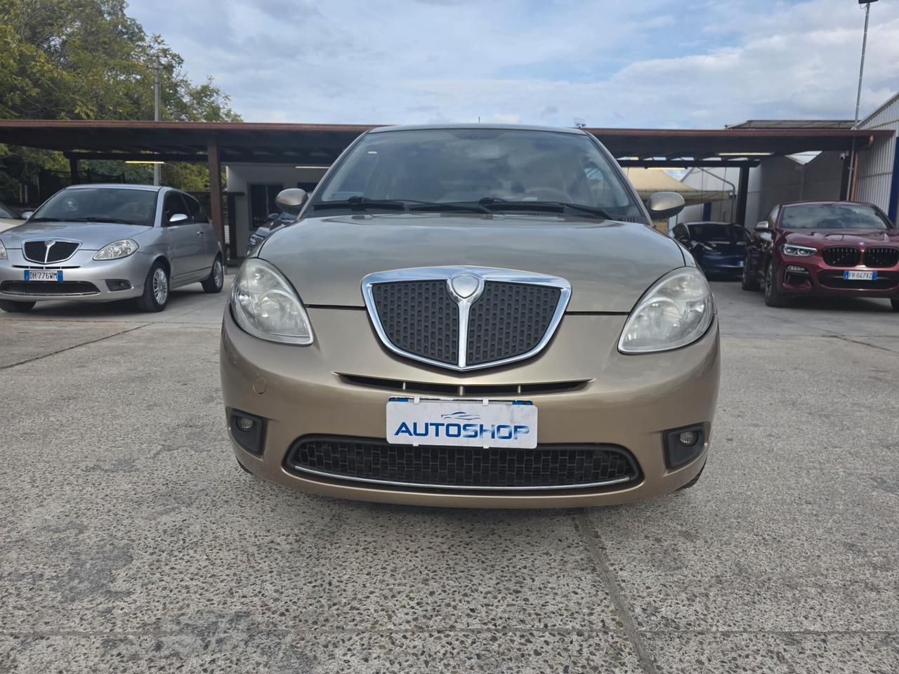 Lancia Ypsilon 1.2 Oro