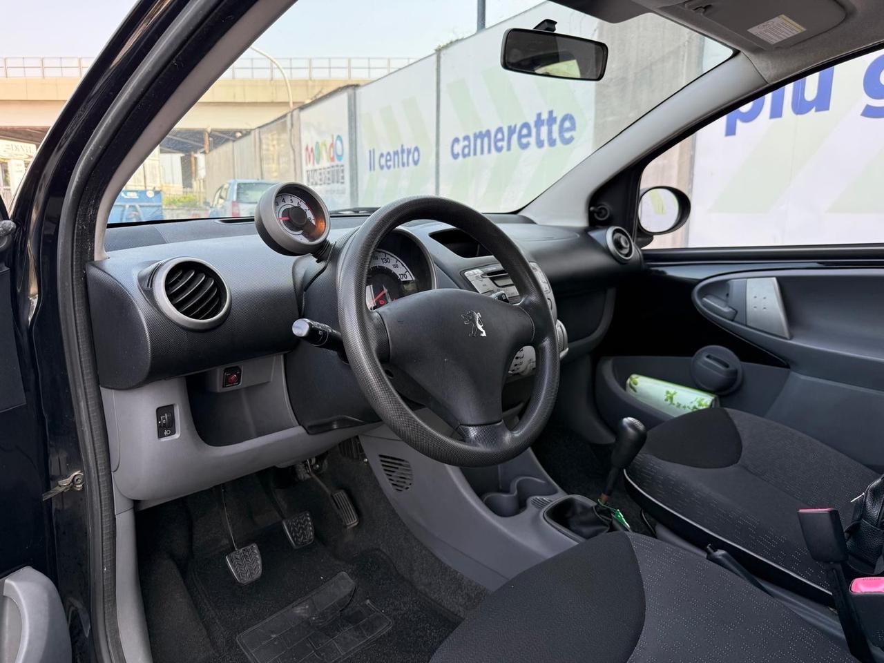 Peugeot 107 1.0 68CV 130mila KM Super Full 2010