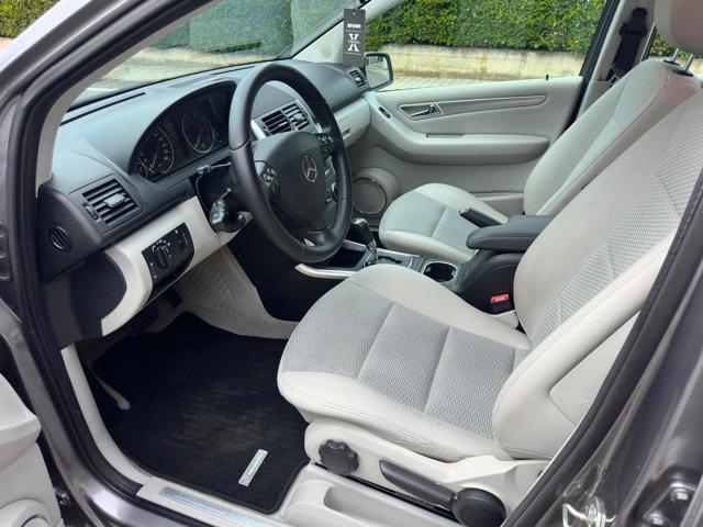 MERCEDES-BENZ A 160 BlueEFFICIENCY Premium cambio automatico