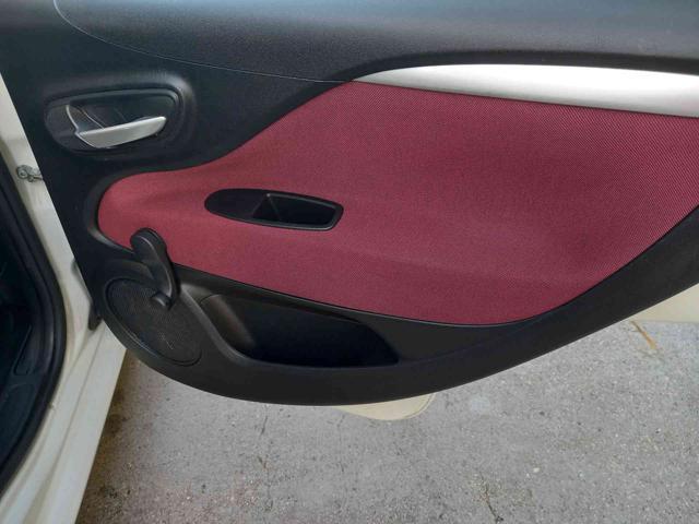 FIAT Punto Evo 1.4 5 porte S&S Dualogic Dynamic NEOPATENTATI