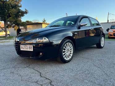 Alfa Romeo 147 1.6 16V TS (105) 5 porte