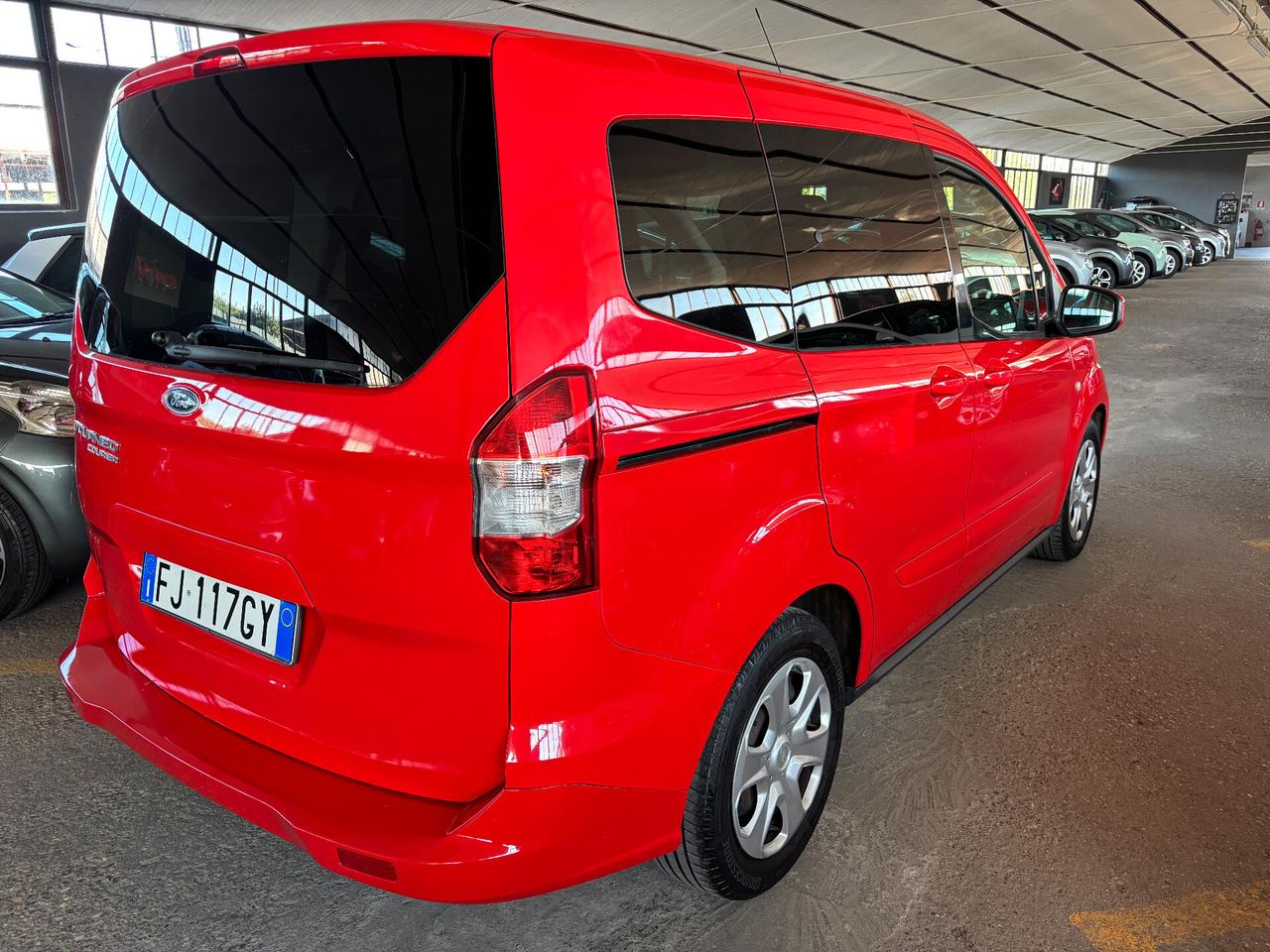 Ford Tourneo Courier 1.0 BENZINA 74KW 100CV Titanium