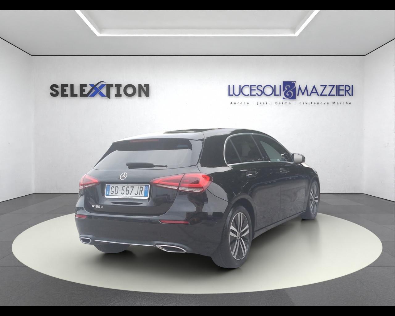 Mercedes-Benz Classe A (W177) - A 180 d Automatic Sport